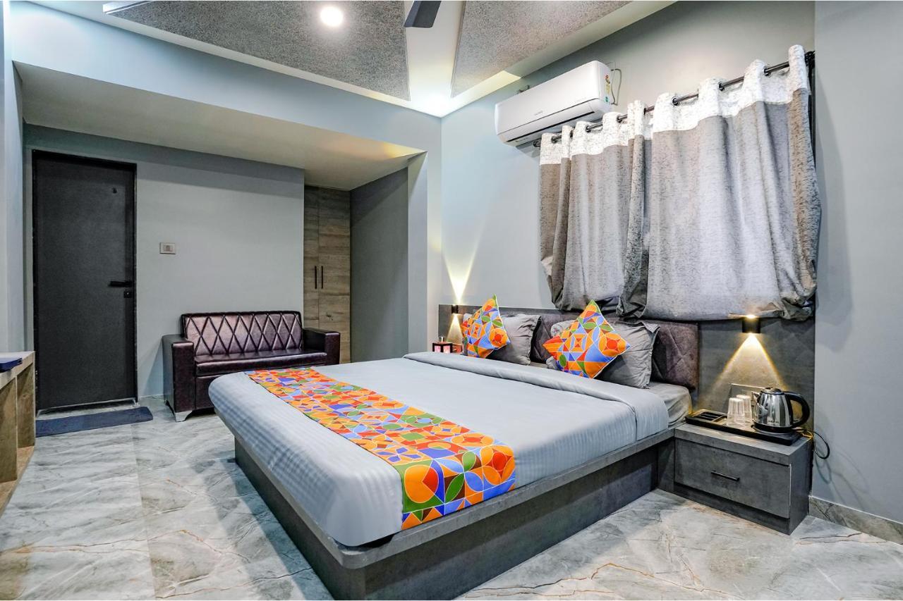 Fabhotel Viva House - Talegaon Talegaon Dabhade Exteriör bild
