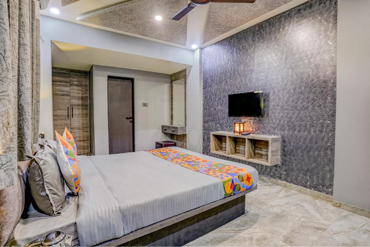 Fabhotel Viva House - Talegaon Talegaon Dabhade Exteriör bild